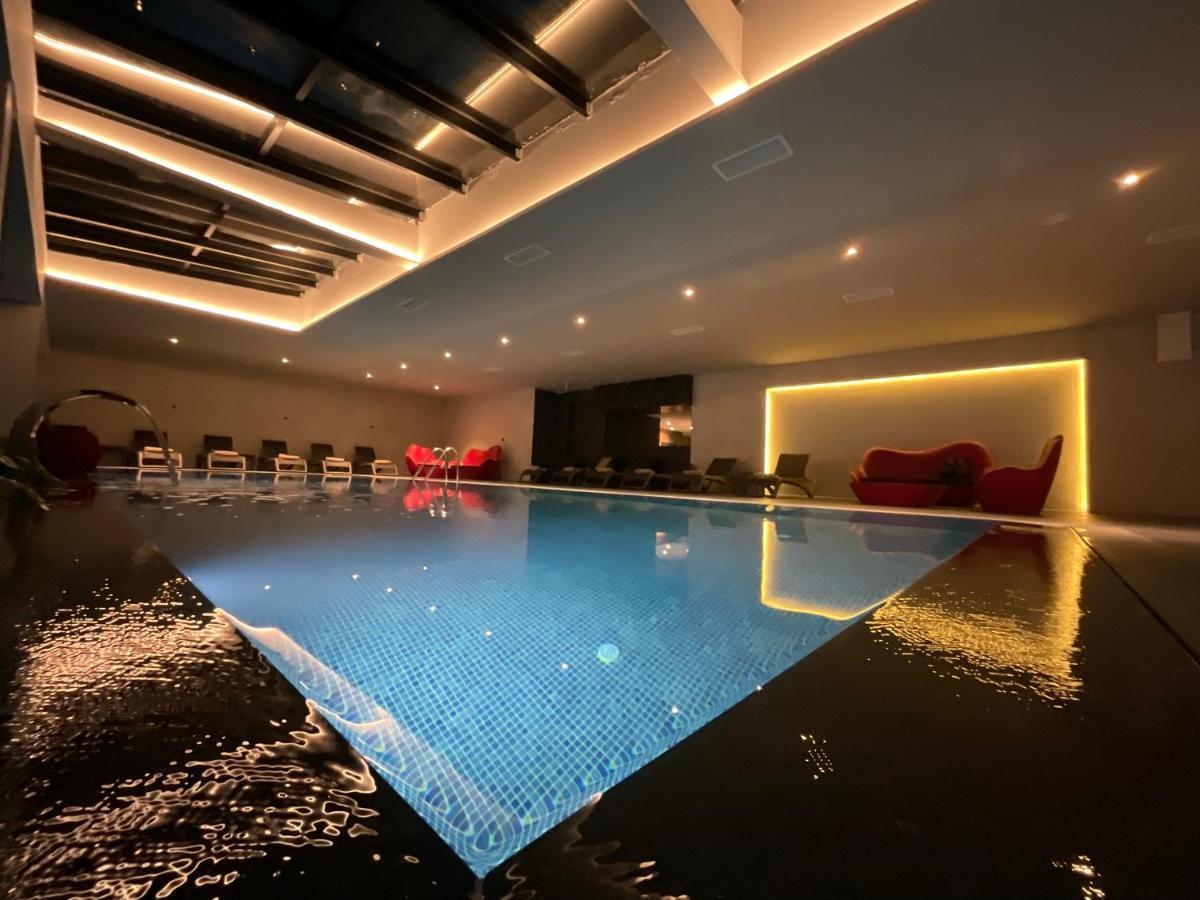 Palace Hotel & Spa Titova Mitrovica Kültér fotó