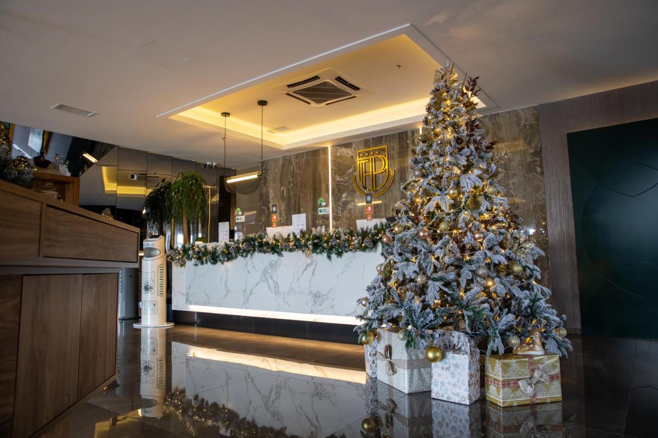 Palace Hotel & Spa Titova Mitrovica Kültér fotó