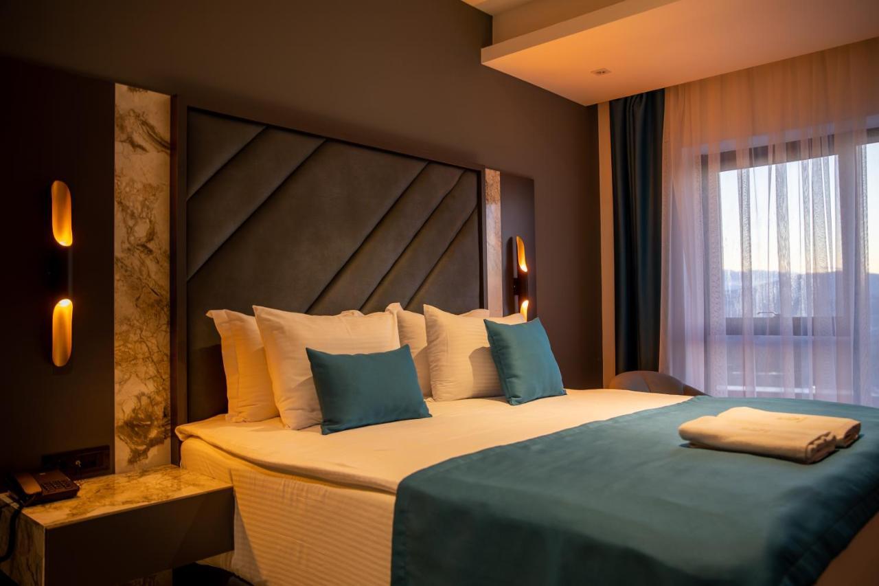 Palace Hotel & Spa Titova Mitrovica Kültér fotó
