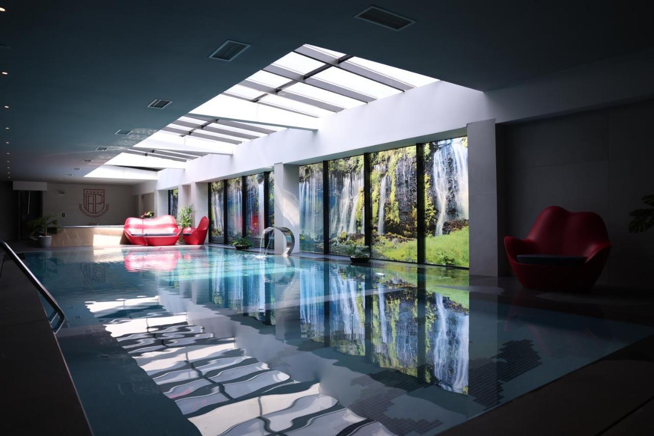 Palace Hotel & Spa Titova Mitrovica Kültér fotó